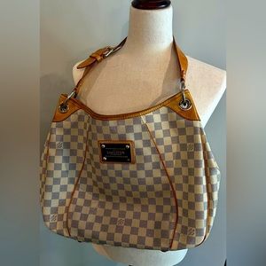❤️BEAUTIFUL❤️ Louis Vuitton Galleria PM MONOGRAM